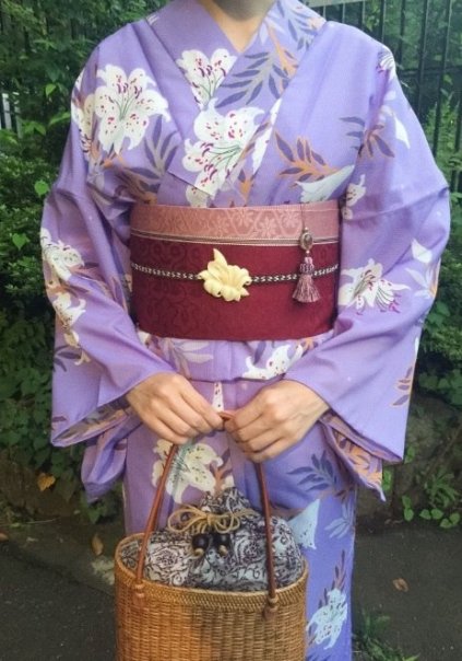 Белая лилия – как и лотос символизир...