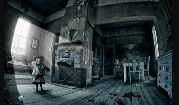 Призрак

Мы живём уже на даче 5 ле...