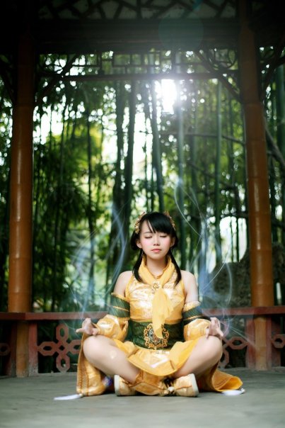 Может, бабочка –
Это ты, а я лишь
...