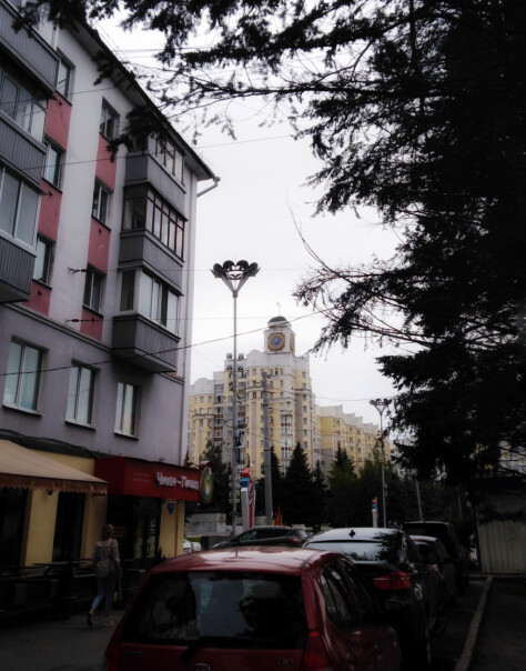 Возле Площади Партизан, 
Брянск, ма...