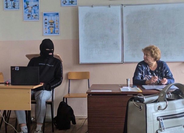 Никто... Абсолютно никто...
12 летн...