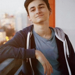 Максим Тарасенко