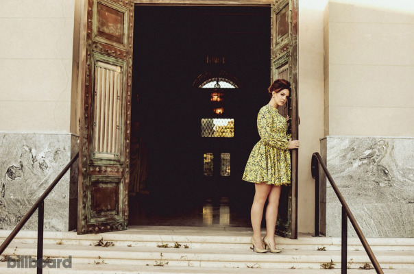 Лана для Billboard.
Фотограф: Лия К...