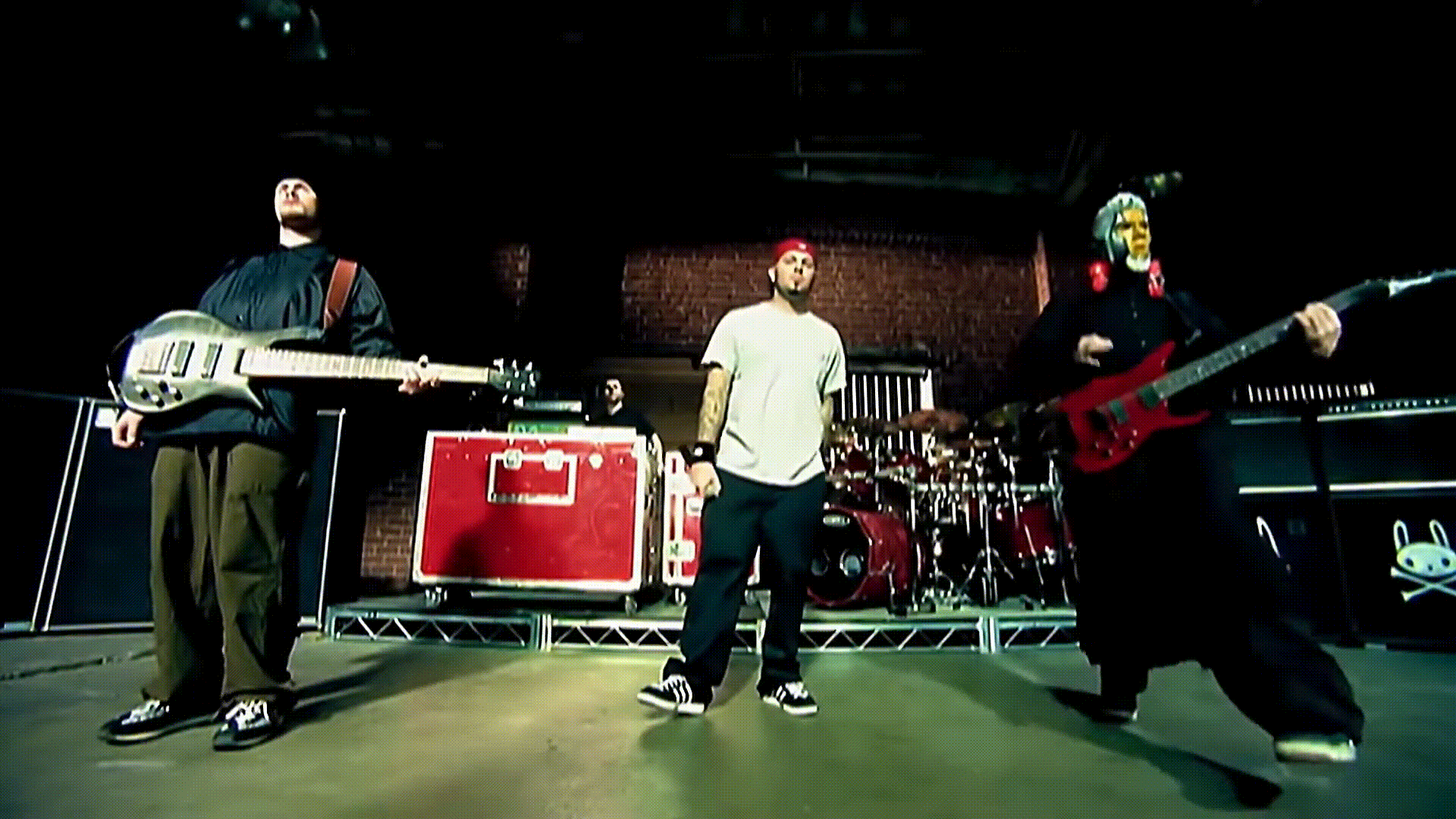 Limp Bizkit - Break Stuff (Uncensored)