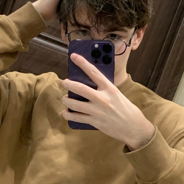 Сергей Хайсов