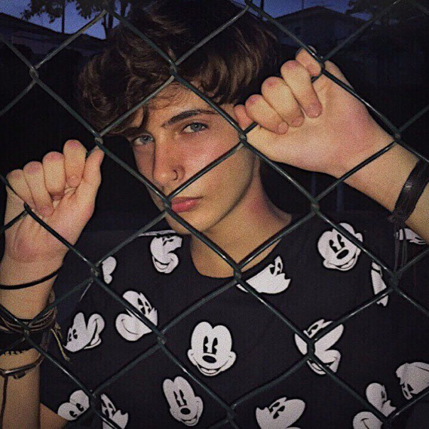 Данила Восьмедесятов